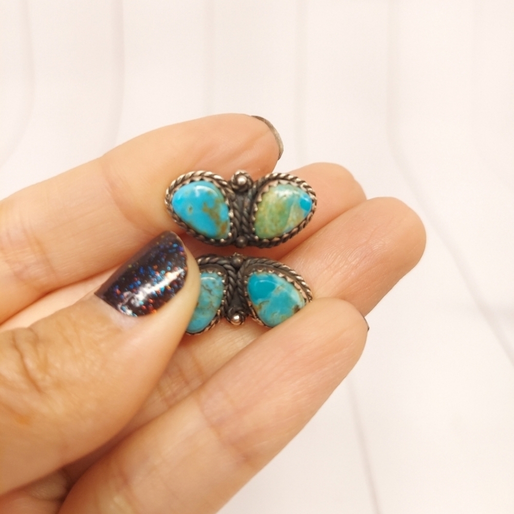 Beautiful Turquoise Ring - Picture 11 of 12